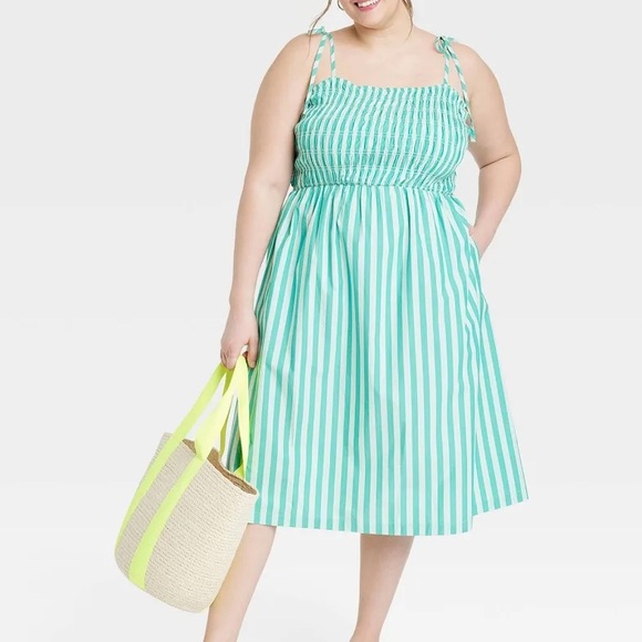 Mint Green and White Striped Tie-Shoulder Midi Dress - Picture 2 of 5
